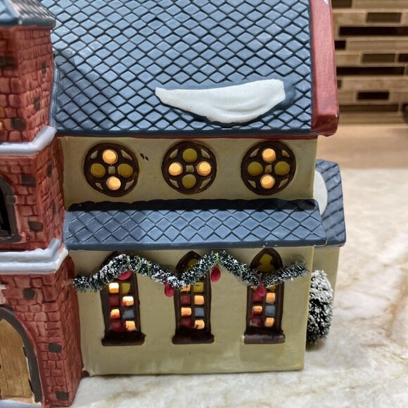 Vintage Dickensville Porcelain Lighted House Church NOMA Christmas Village 1994 - Picture 8 of 14